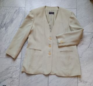 Traje falda beige Guy Laroche