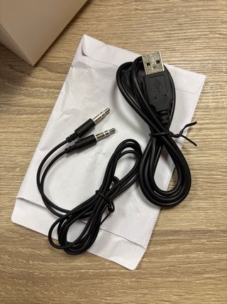 Auriculares Pantone Bluetooth 5.0 ANC