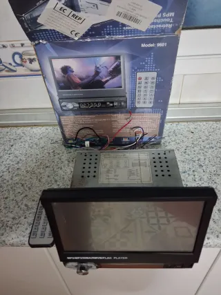 Radio para auto 7" GPS 9601G