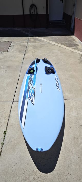 Tabla windsurf AHD 125L - NUEVA