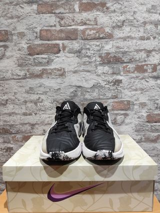 Zapatillas Nike Giannis Freak 5 "Oreo" - 49,5