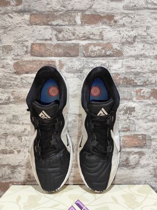 Zapatillas Nike Giannis Freak 5 "Oreo" - 49,5