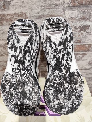 Zapatillas Nike Giannis Freak 5 "Oreo" - 49,5