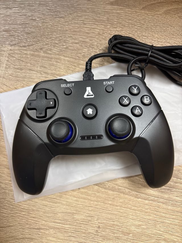 GLab KPad Thorium - Mando Gaming PC