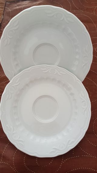 2 Platos Santa Clara porcelana