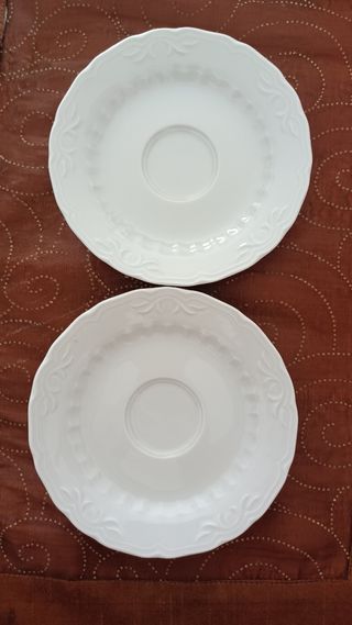 2 Platos Santa Clara porcelana