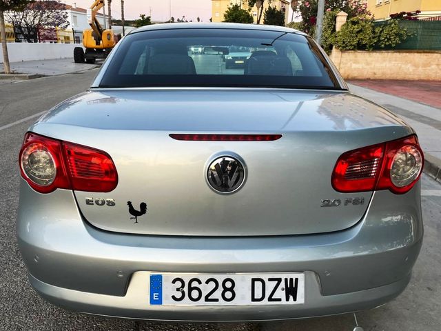 Volkswagen Eos 2.0 FSI 150 CV Cabrio manual