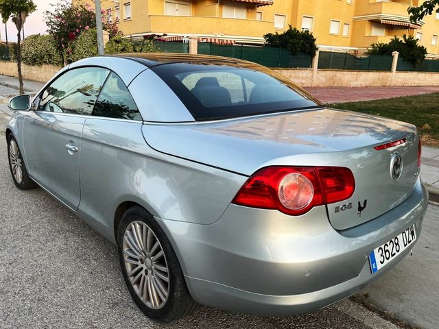 Volkswagen Eos 2.0 FSI 150 CV Cabrio manual