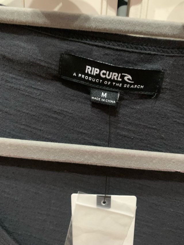 T-shirt nera a manica lunga Rip Curl