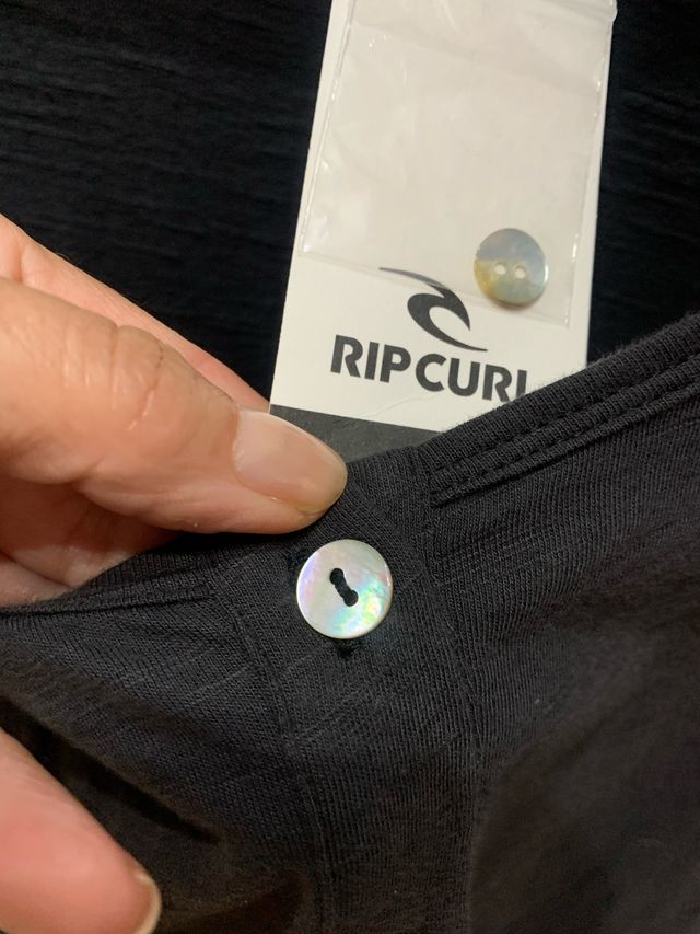 T-shirt nera a manica lunga Rip Curl