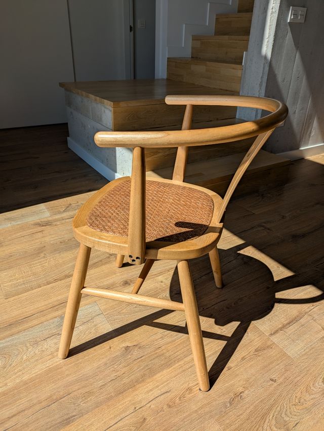 Silla de madera