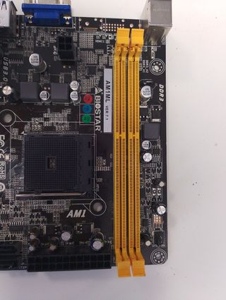 Placa base BIOSTAR AMd sata 6gb
