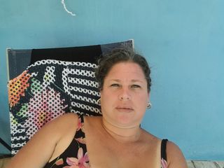 Busco trabajo: limpieza y cuidado de niños