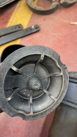 2 Fuelles Neumáticos Citroen C4 Picasso