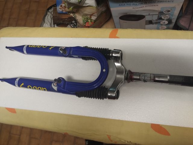 Forcella MTB 24" con freni V-Brake