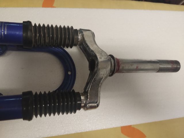 Forcella MTB 24" con freni V-Brake