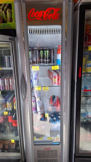 Vitrina Coca-Cola refrigerada