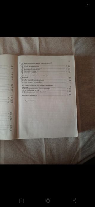 Democrazia reale. Stato e società civile nell'E...