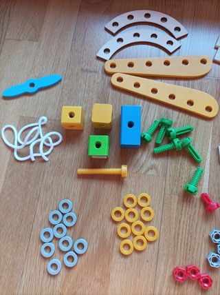 Juego de construcción madera