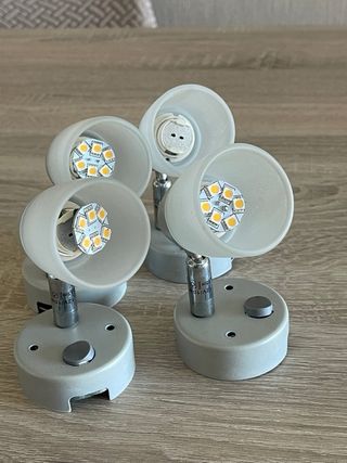 4 LÁMPARAS LED 12V - Focos orientables