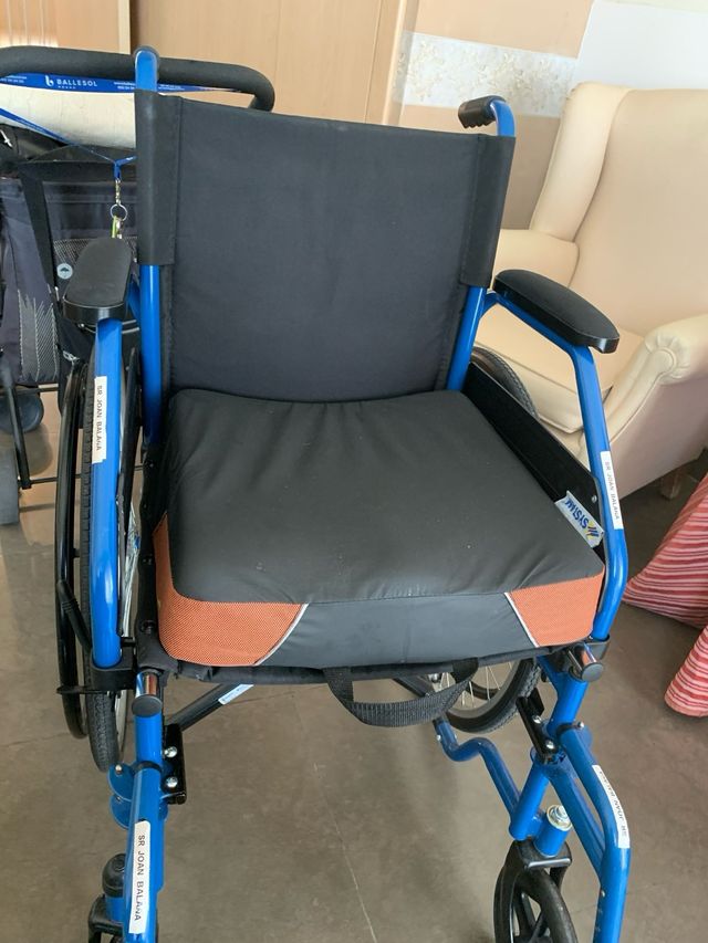 Silla de ruedas manual