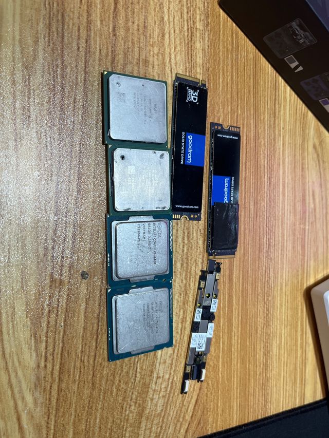 SSDs Goodram y Kingston - 256GB, i5-4460