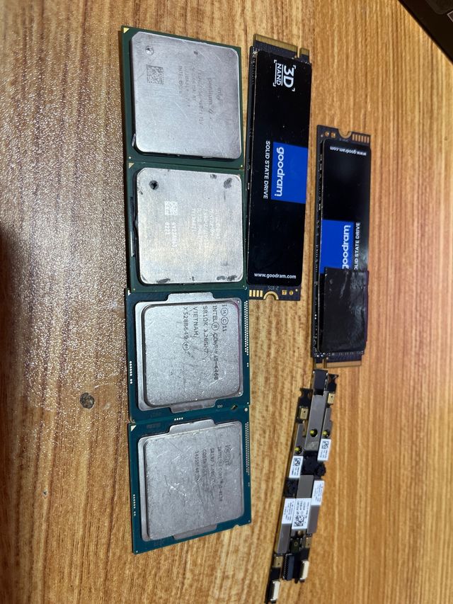 SSDs Goodram y Kingston - 256GB, i5-4460