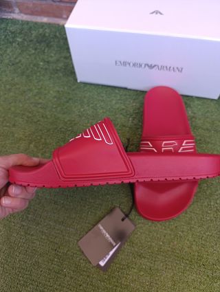 Chanclas Emporio Armani rojas - nuevas