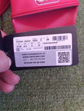 Chanclas Emporio Armani rojas - nuevas