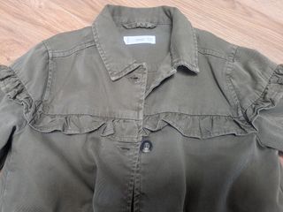 Cazadora Zara niña verde militar 7 años 122