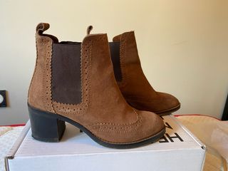 Botines serraje marrón