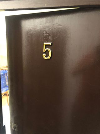 Trastero en buhardilla.