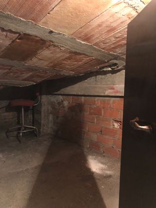 Trastero en buhardilla.