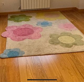 Alfombra infantil flores multicolor