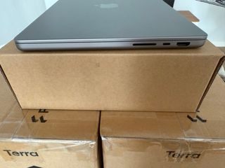 MacBook Pro 14” M1 Max