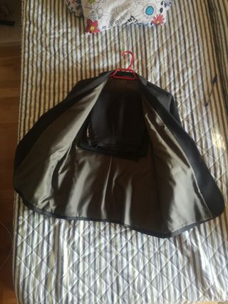 Traje chaqueta falda verde oliva