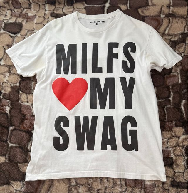 Camiseta MILF HUNTER - Talla S
