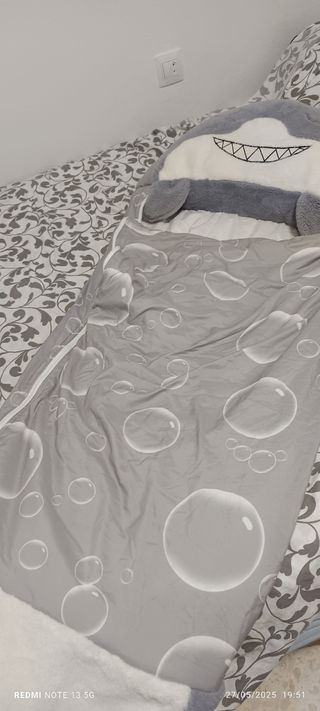 Saco de dormir tiburón niño