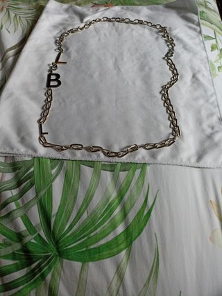 Collar plateado de eslabones