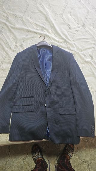 Traje azul hombre talla 44