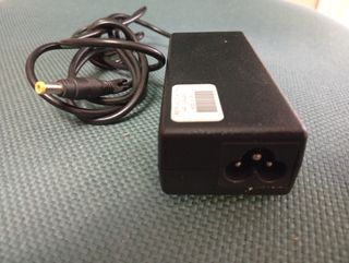 Cargador HP portátil