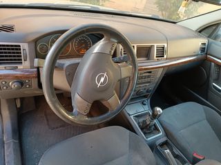 Opel Vectra 2004