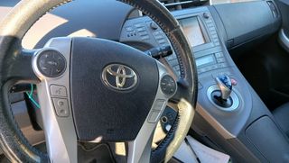 Toyota Prius Plugin 2014