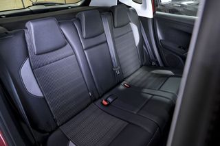 Peugeot 2008 Allure BlueHDi 120 SS EAT6