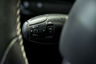 Peugeot 2008 Allure BlueHDi 120 SS EAT6