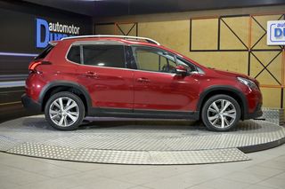 Peugeot 2008   Allure BlueHDi 120 SS EAT6