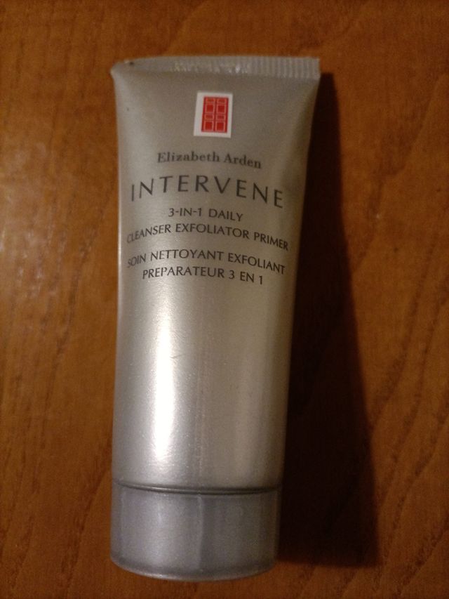 Elizabeth Arden Intervene 3-en-1