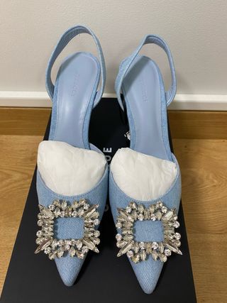 Zapatos Uterqüe tacón azul