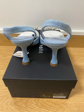 Zapatos Uterqüe tacón azul