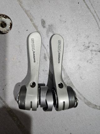Palancas Shimano 105